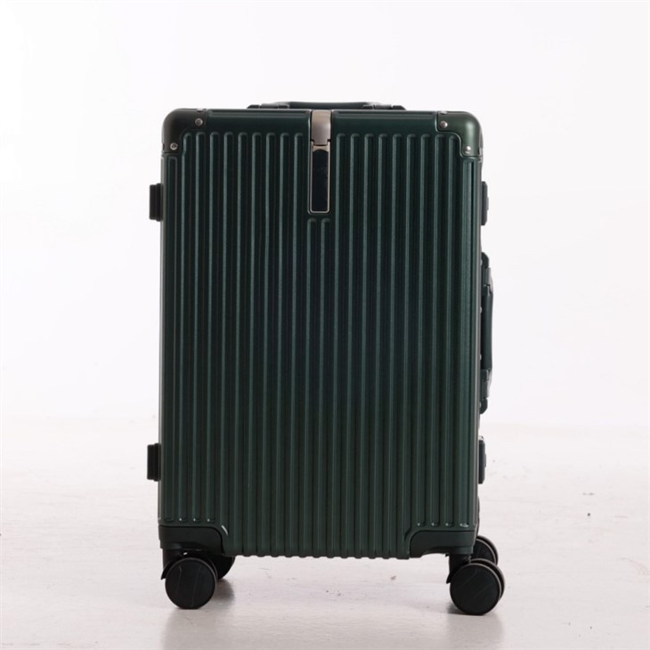 أفضل حمل الأمتعة الصلبة